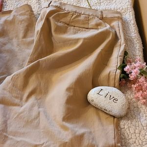 💚Cute Lane Bryant khakis💚